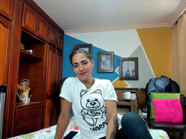 AfroditaHan - Sexe cam en vivo - 24688945
