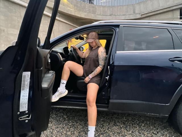 AlinaSmiith - сексуальная веб-камера в реальном времени - 24691977