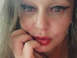 KissAndTits - Camera khiêu dâm &amp; quyến rũ trực tiếp - 24692773