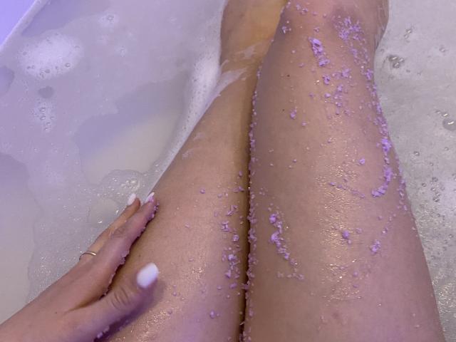 PrimeS - פורנו בשידור חי ומצלמת סקס - 24696525