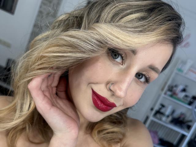 VikkyLikky - 라이브 포르노 &amp; 섹스 캠 - 24699033