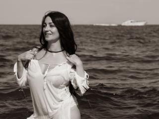 GinaONeon - Live porn &amp; sex cam - 24703961