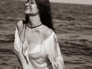 GinaONeon - Live porn &amp; sex cam - 24703981