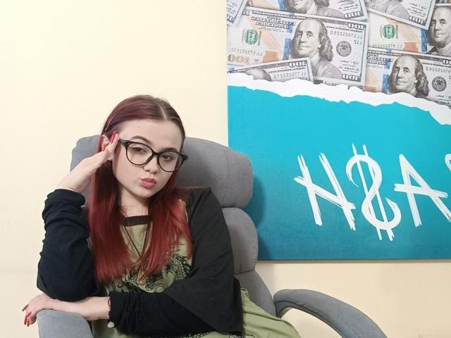 AlianaSweet - сексуальная веб-камера в реальном времени - 24704953