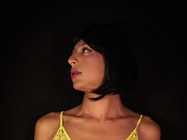 RoxanaCooper - Sexe cam en vivo - 24706413