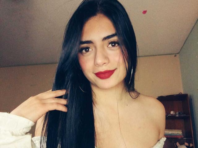 EmaRosee - Live porn &amp; sex cam - 24707877