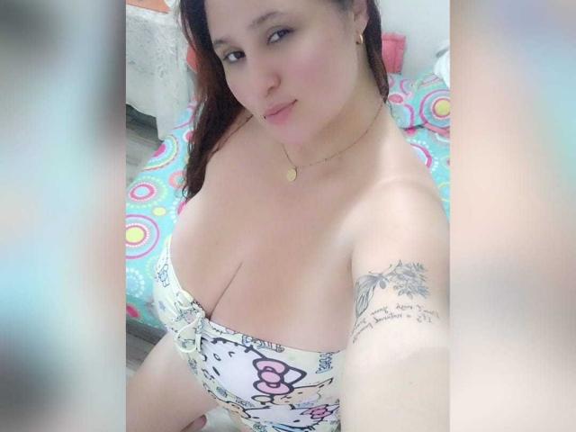 ElektraRous - Live porno og sexkamera - 24708201