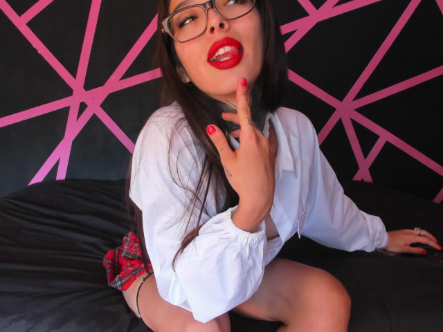 KatieSantana - Live sexe cam - 24708409