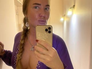 Veraxhoney - сексуальная веб-камера в реальном времени - 24710961