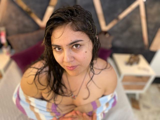 LucieDeLaFontaine - Live porn &amp; sex cam - 24711897