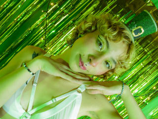 EmilyAllen - Sexe cam en vivo - 24715001