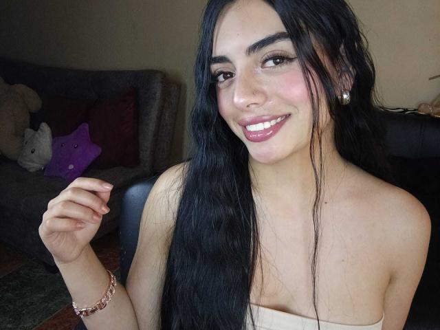 EmaRosee - Live porn &amp; sex cam - 24718733