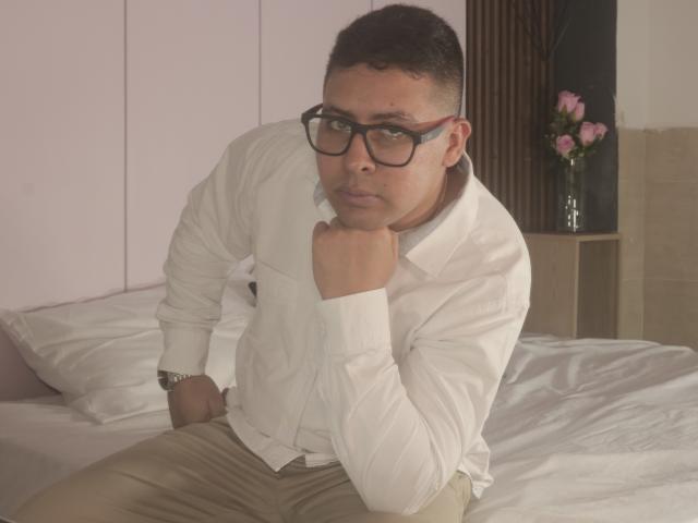 JuanAndSofia - Sexe cam en vivo - 24718905