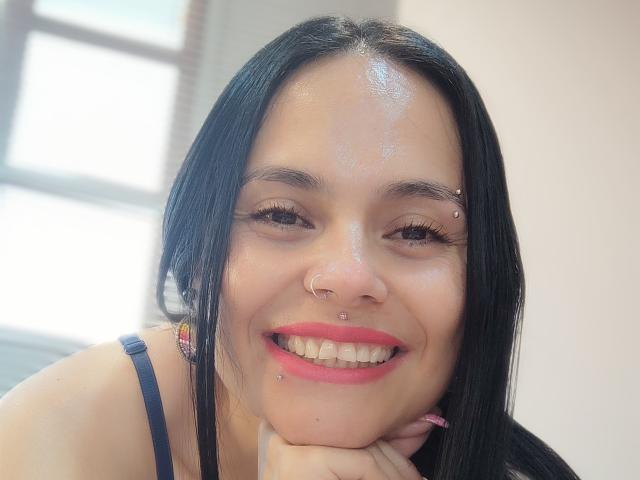 CharlotteCrofort - Live porn &amp; sex cam - 24721141