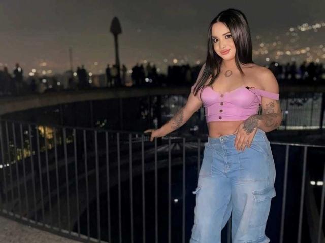 KatieValentina - Sexe cam en vivo - 24722849