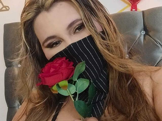 SalmaAzaman - Live porn &amp; sex cam - 24726793