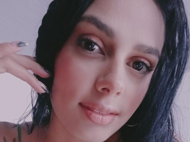 AnaisHilton - פורנו בשידור חי ומצלמת סקס - 24726913