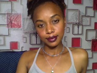 SexyAdelaa - Live porn &amp; sex cam - 24728637