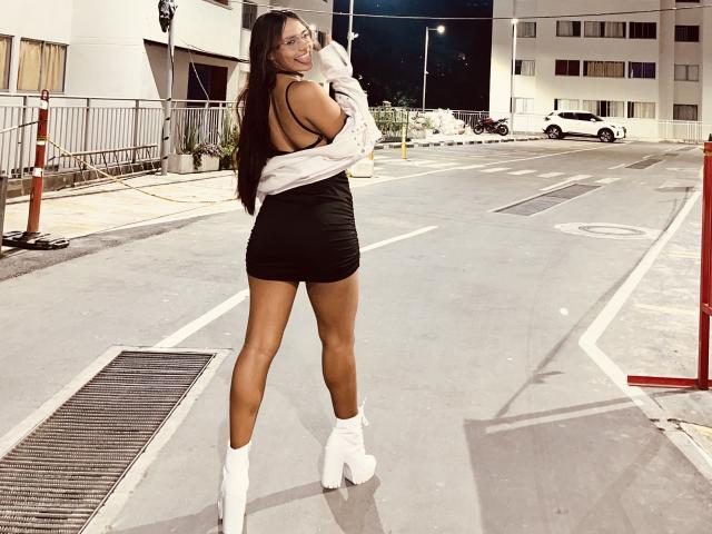 MelisaSavino - Live porn &amp; sex cam - 24728797