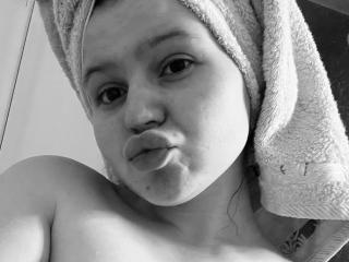 BellaEloise - сексуальная веб-камера в реальном времени - 24730661