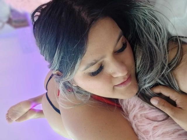 MiaJhonss - Live sexe cam - 24734925