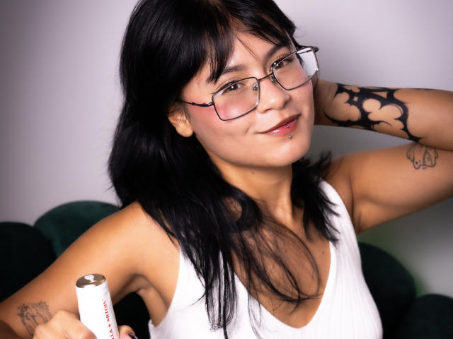 ElizabethRoux - Live porn &amp; sex cam - 24734937