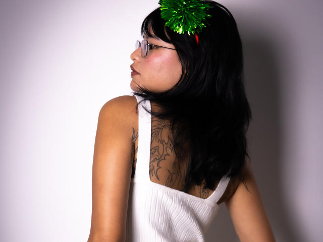 ElizabethRoux - сексуальная веб-камера в реальном времени - 24734973