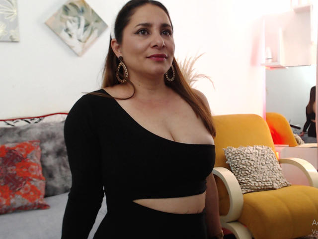 LaceySwit - Live porno og sexkamera - 24737777
