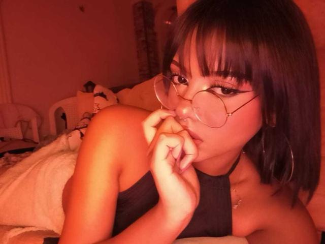 HannaCrow - Live porn &amp; sex cam - 24738693