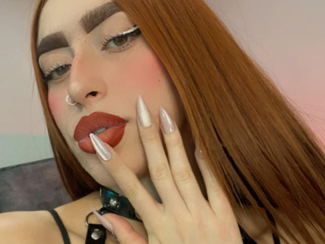 BelleWhatson - Live Sex Cam - 24743929