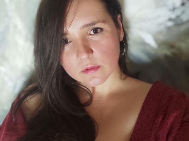 SabrinaGoldd - Live porn &amp; sex cam - 24745805