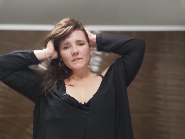 SabrinaGoldd - Live porn &amp; sex cam - 24745809