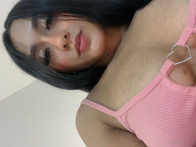 SofiaJames - ライブポルノ&amp;セックスカム - 24749369