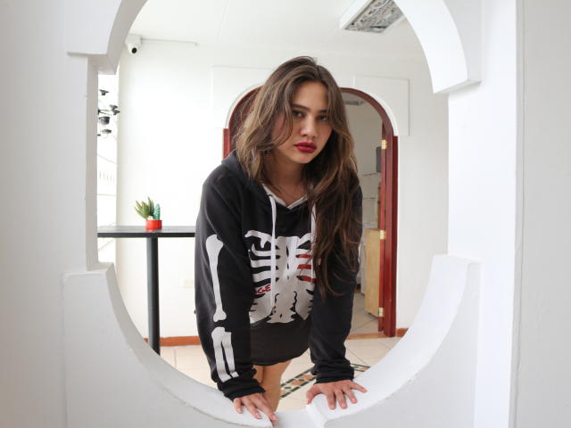 LillyJones - Sexe cam en vivo - 24749649
