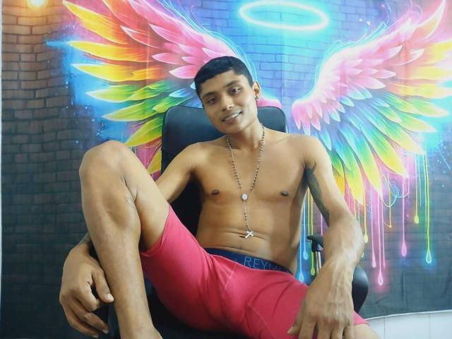 SpicyBrownie - Live Sex Cam - 24750217