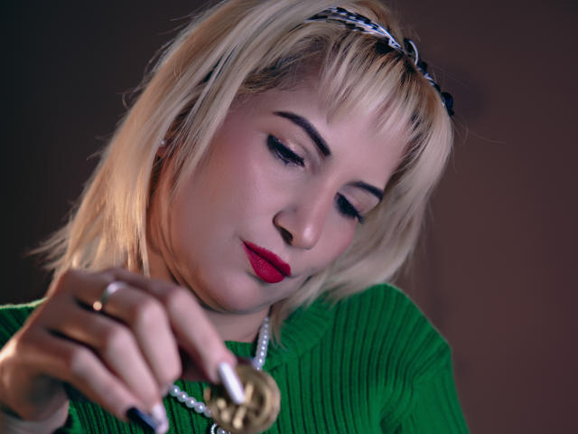 GiuliaAddams - Live porn &amp; sex cam - 24751089