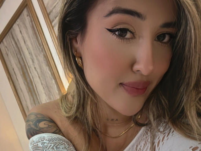 MaeCollins - Live porn &amp; sex cam - 24751577