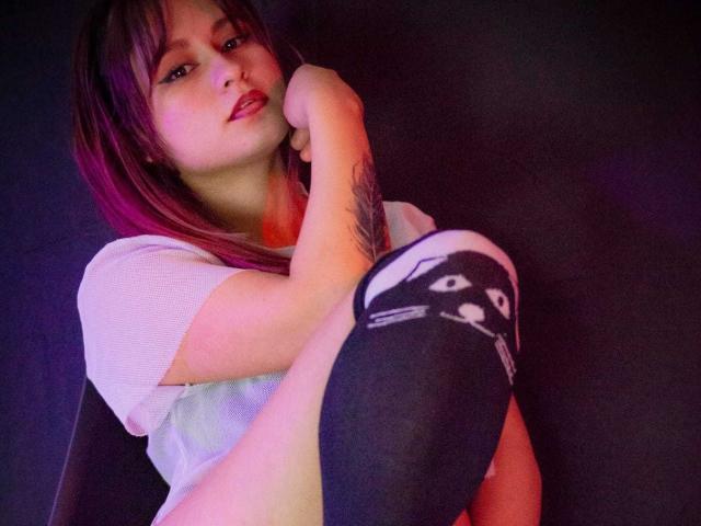 LiaJonnesX - ライブポルノ&amp;セックスカム - 24752293