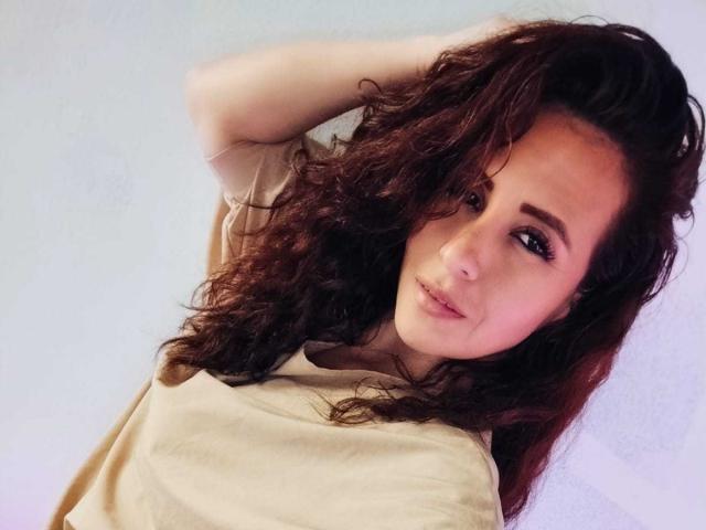 CamileParist - פורנו בשידור חי ומצלמת סקס - 24753661