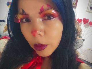 AvelynNoir - Sexe cam en vivo - 24755153