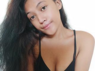 ChloeWu - Live porn &amp; sex cam - 24756529