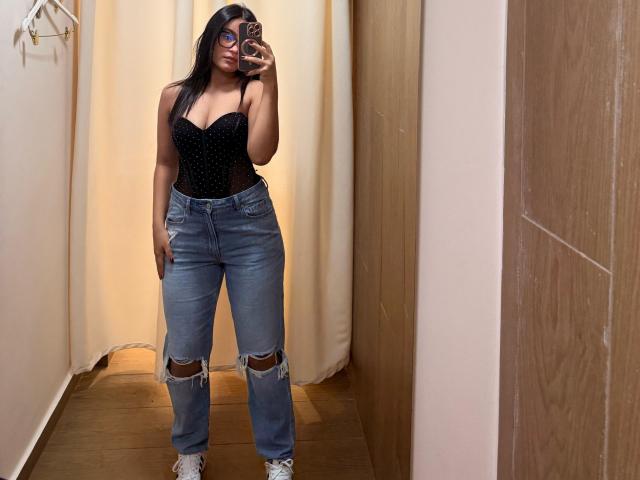 MiiaPalmer - сексуальная веб-камера в реальном времени - 24759441