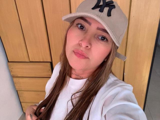 EvaDuque - сексуальная веб-камера в реальном времени - 24763573