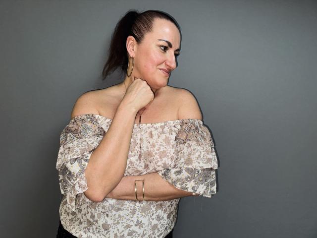 DianaMGG - 라이브 포르노 &amp; 섹스 캠 - 24764865