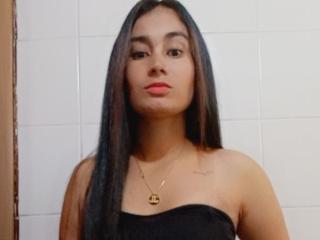 EmaRelling - Live porn &amp; sex cam - 24766833