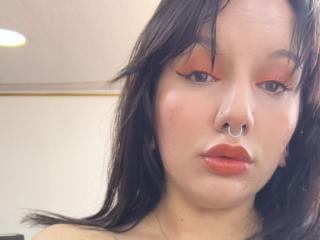HollyHaze - Live porn &amp; sex cam - 24769125