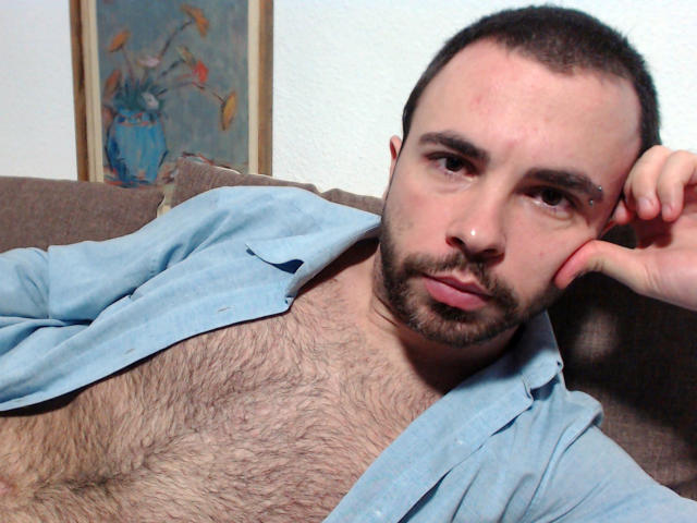 HairySexyEduard - Sexe cam en vivo - 2477010