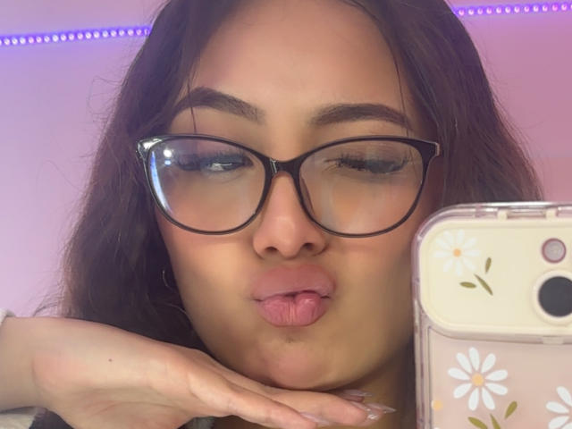 DianaFernandezz - Live porn &amp; sex cam - 24770937