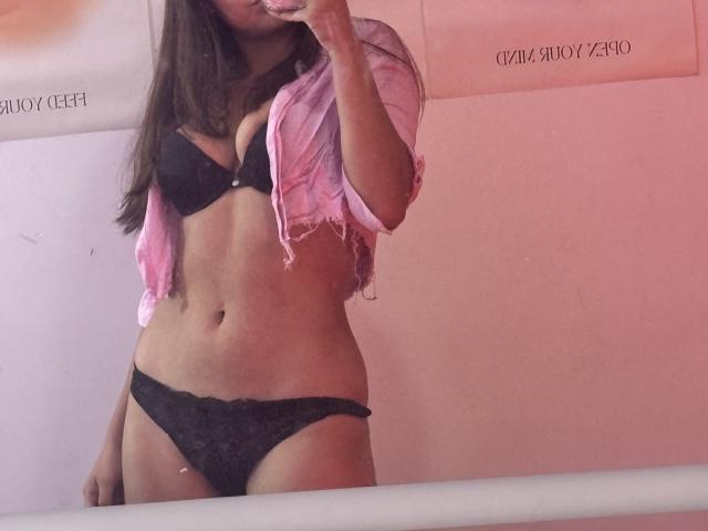 DianaFernandezz - Live sex cam - 24770985