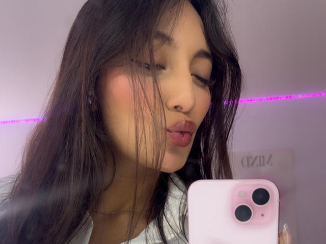 DianaFernandezz - Live porn &amp; sex cam - 24771049